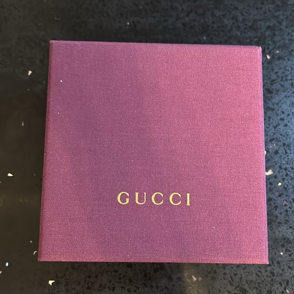 Gucci Watch - Picture 12 of 12